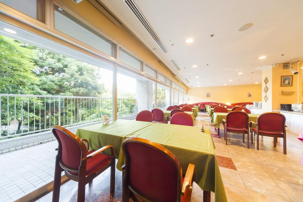 Hotel Hiroshima Sunplaza Екстер'єр фото