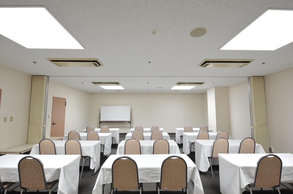 Hotel Hiroshima Sunplaza Екстер'єр фото