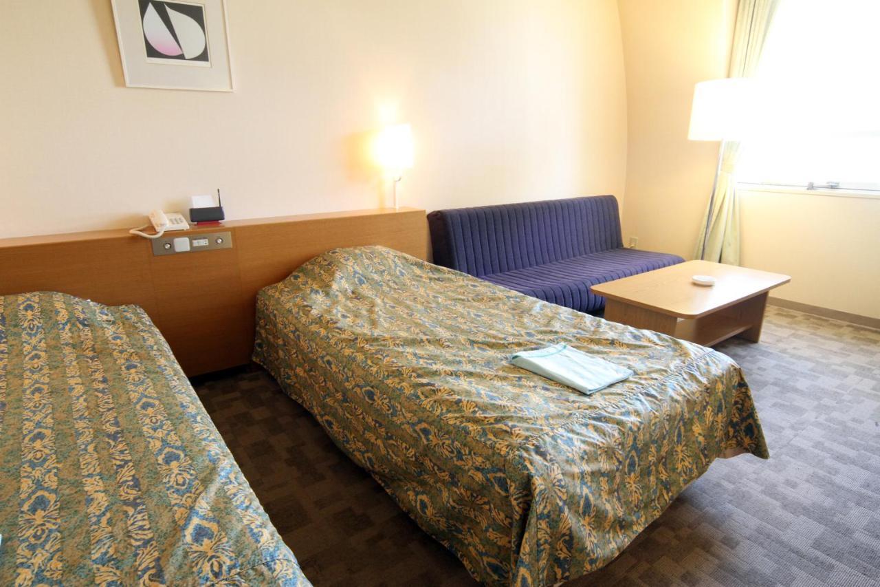 Hotel Hiroshima Sunplaza Екстер'єр фото