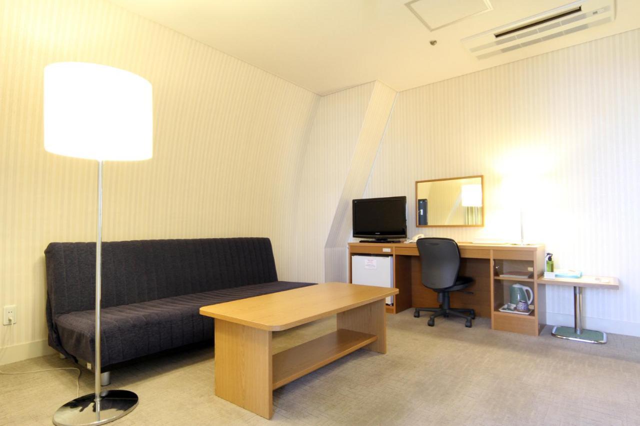 Hotel Hiroshima Sunplaza Екстер'єр фото